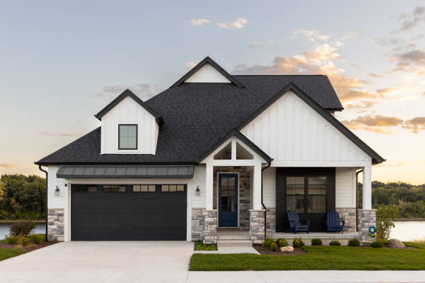 Best Chimney Flashing Repair  in Valley View, OH